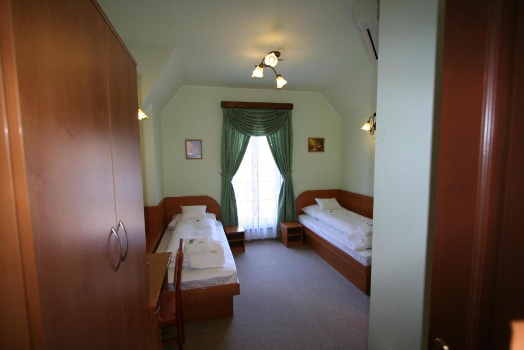 Penzion Zlaty Jelen Košice Camera foto